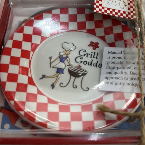 MWW Market Grillin Mini Plates Small 4 Ceramic New - Picture 9 of 10